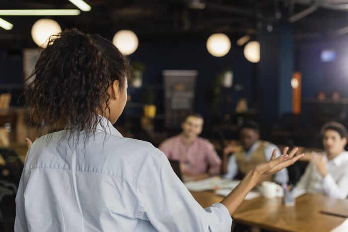 Recrutamento de oradores - Capacitação de públicos estratégicos para a cidadania e inclusão Viseu